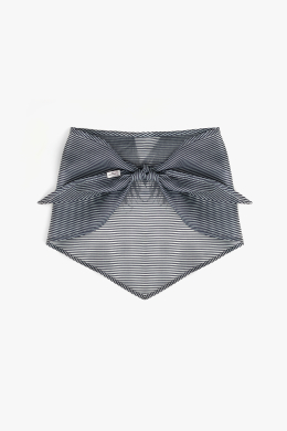 Top de seda sin tirantes